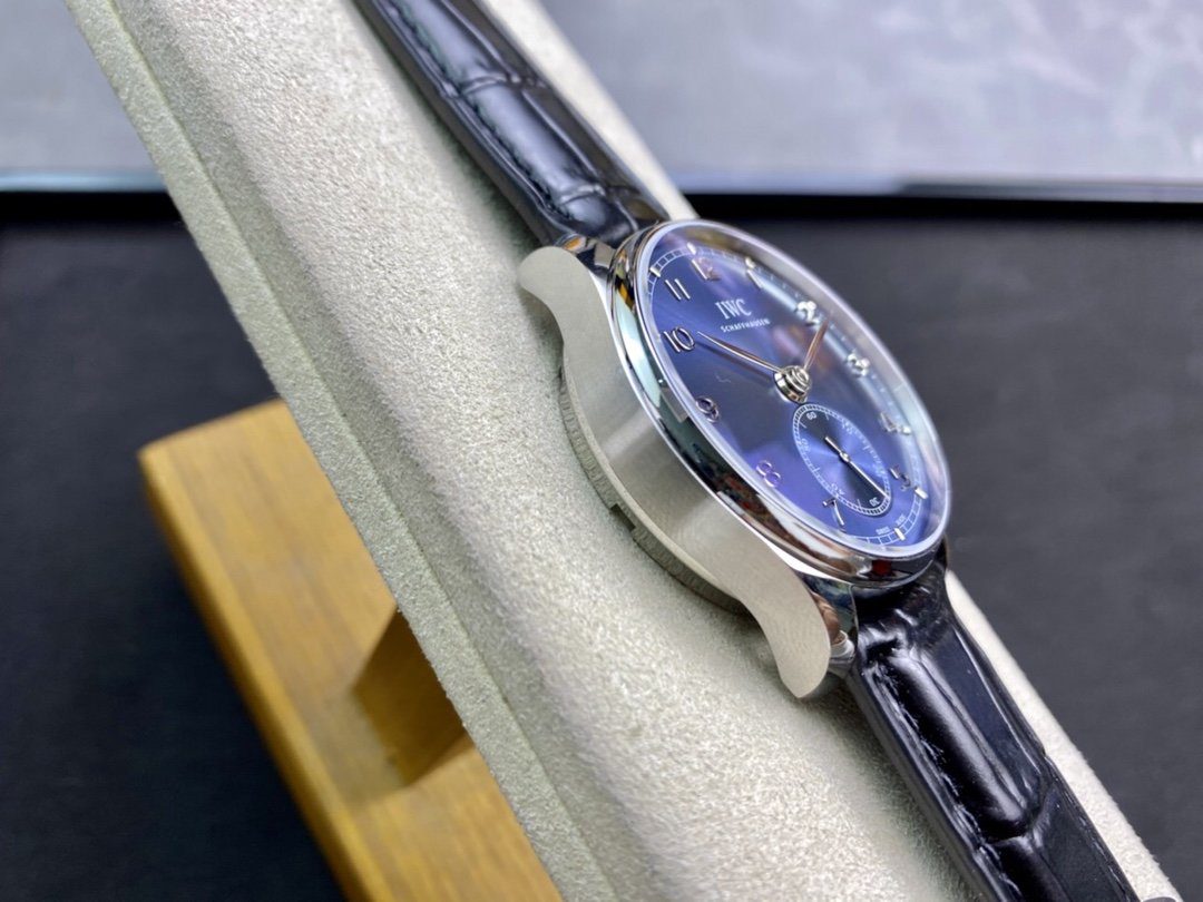 b7d76159f162e4d6a5c226712893a8a3_1700035585_2399.jpg b7d76159f162e4d6a5c226712893a8a3_1700035585_2399.jpg