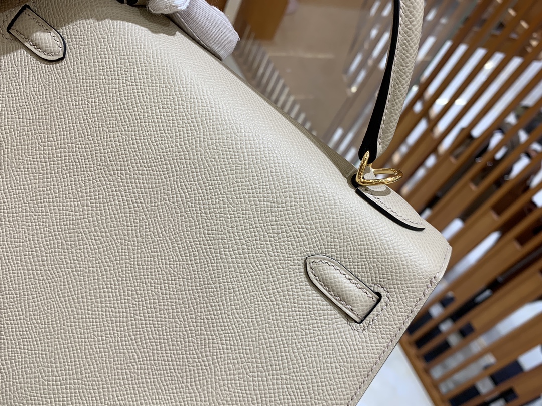 0bc98fe396b5be183f64890cc900841a_1733720960_1744.jpg 0bc98fe396b5be183f64890cc900841a_1733720960_1744.jpg