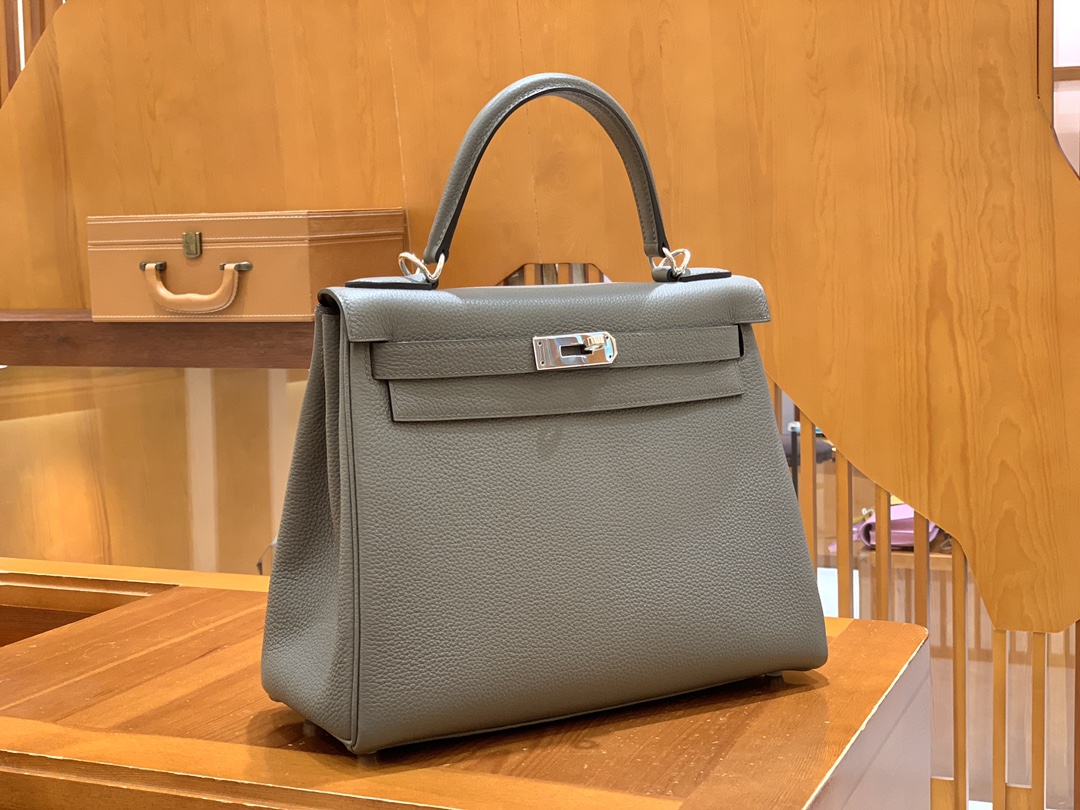 f7ca53be3cb95a54711d9d1e9c6687de_1735278110_6183.jpg f7ca53be3cb95a54711d9d1e9c6687de_1735278110_6183.jpg