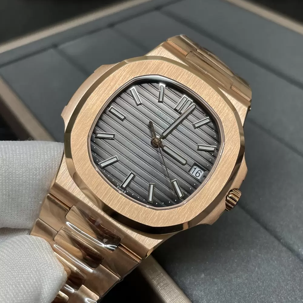 3K공장 파텍필립 노틸러스 블랙 텍스처 다이얼 RG 금통 40mm 5711