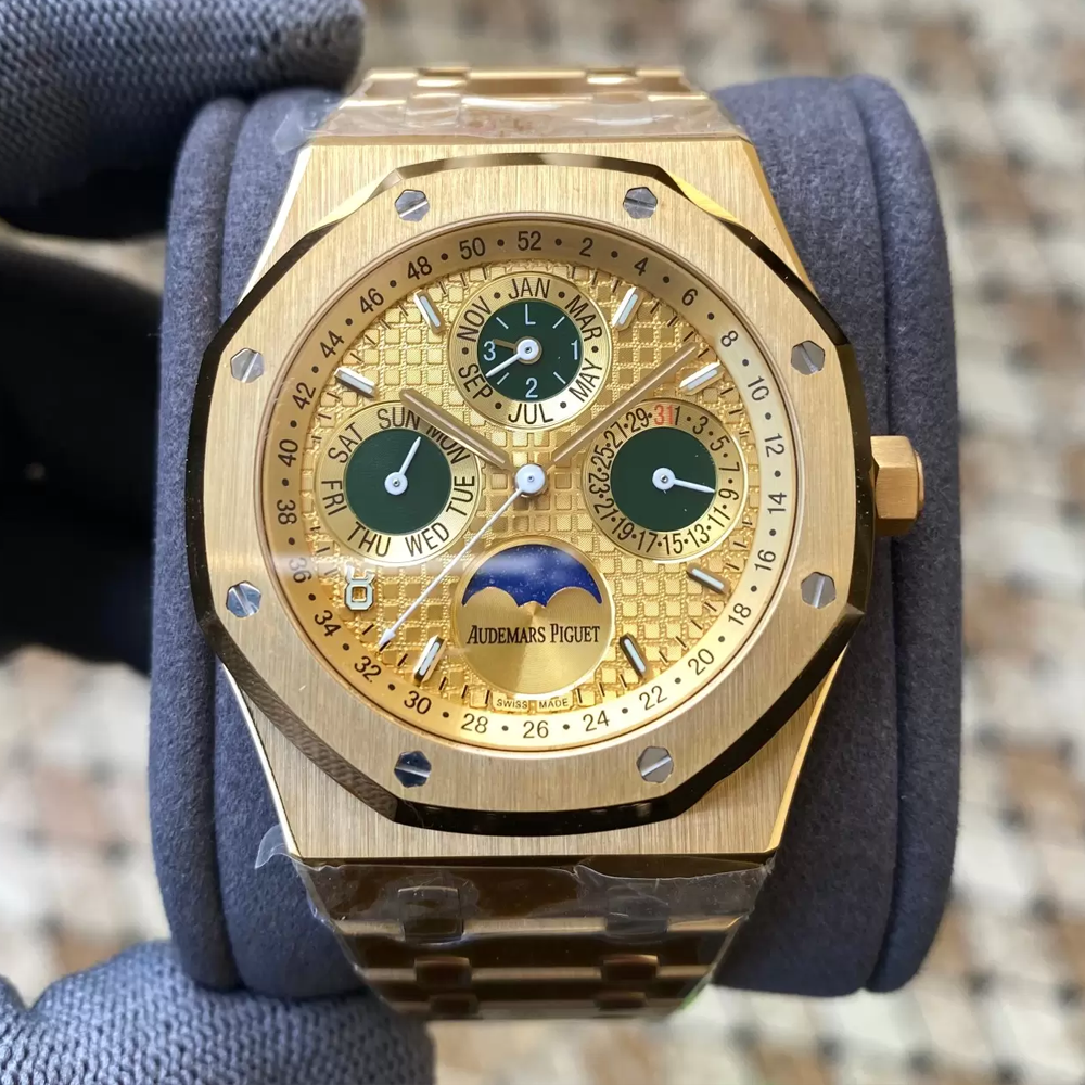 오데마피게 로얄오크 퍼페츄얼 캘린더 옐로우골드 다이얼 YG 금통 41mm 26574