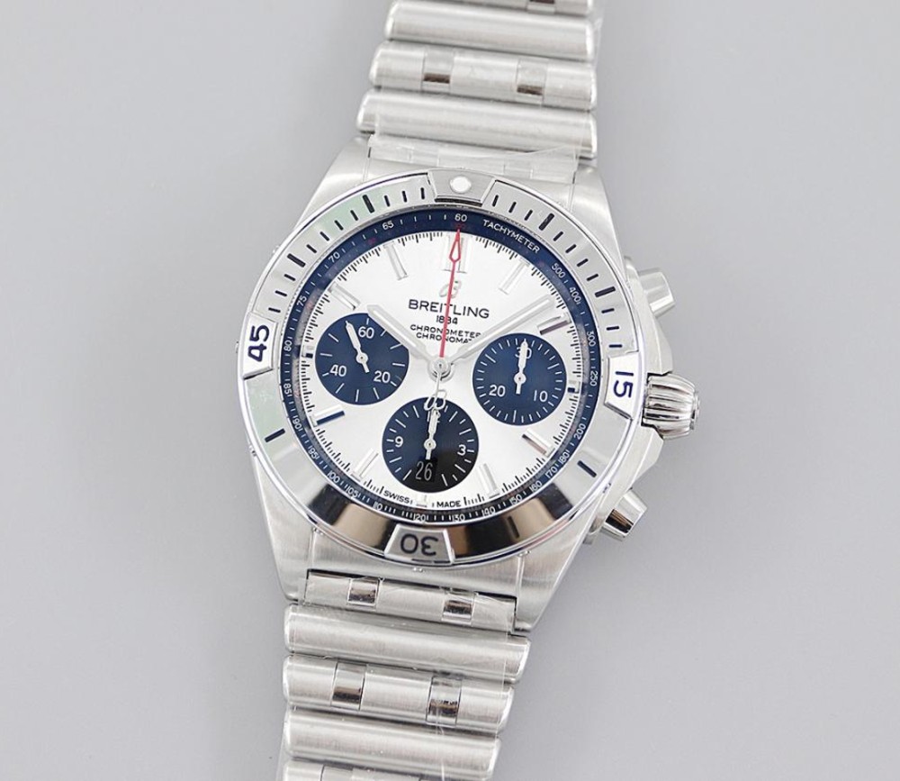 TF공장 브라이틀링 크로노그래프 크로노맷 화이트 다이얼 스틸 SS 브레이슬릿 42mm AB0134101K1A1