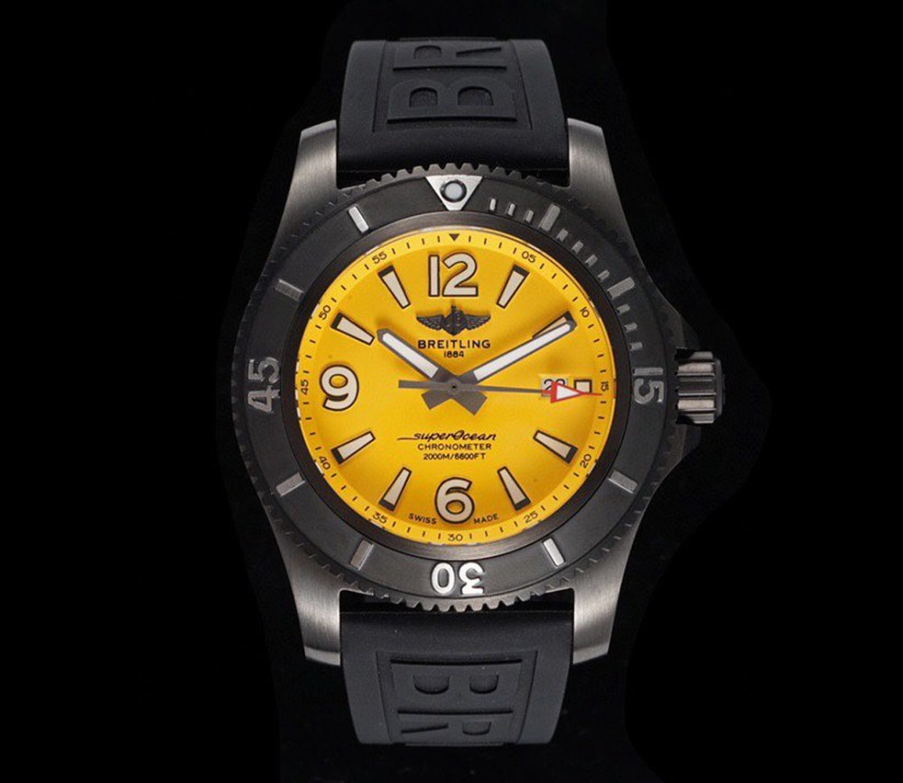 TF공장 브라이틀링 슈퍼오션 옐로우 다이얼 세라믹 베젤 러버 스트랩 46mm M17368D71I1S2