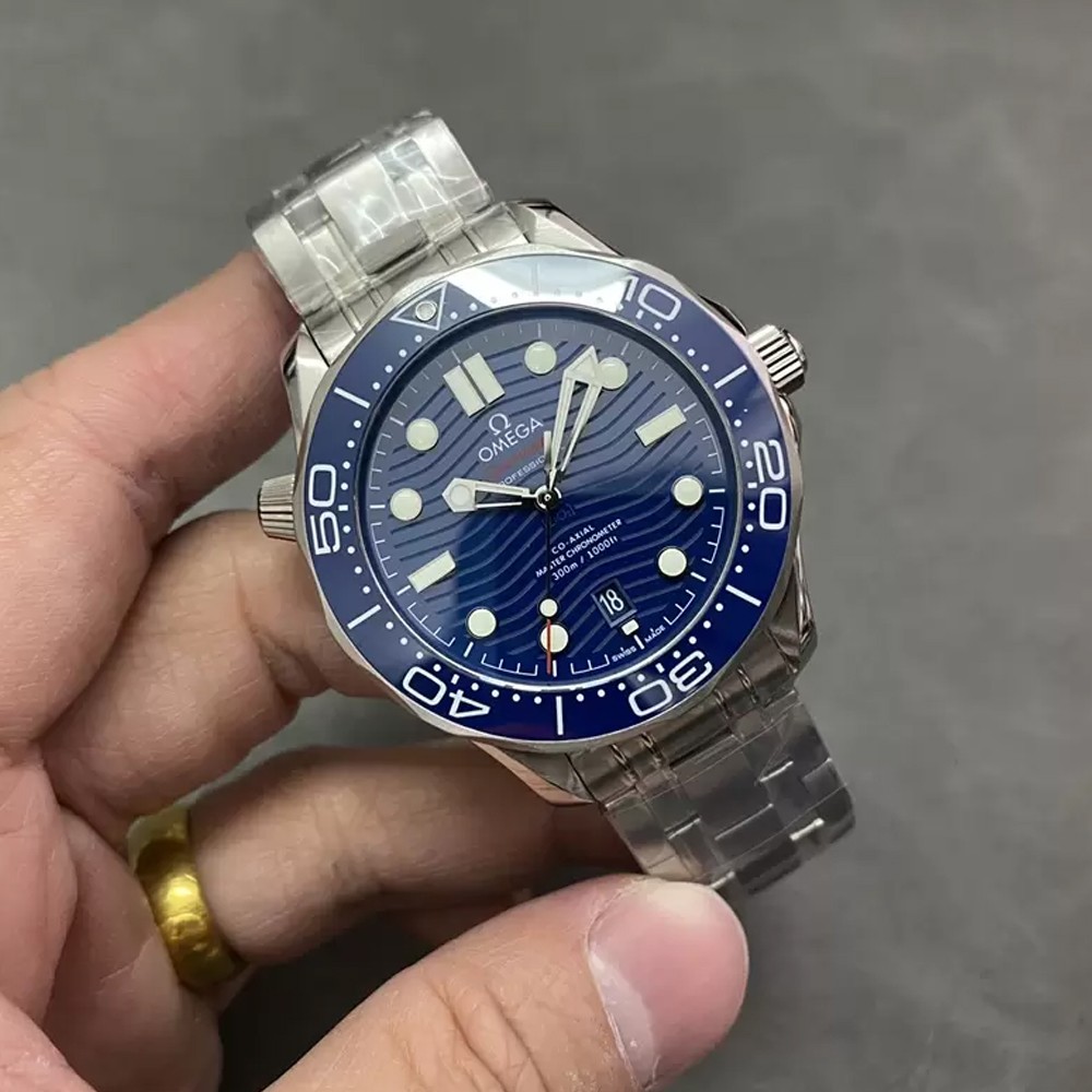 VS공장 오메가 오메가 씨마스터 300M 블루 세라믹 다이얼 42mm 210.30.42.20.03.003