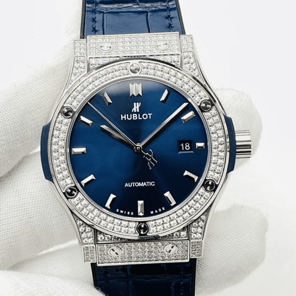 HB공장 위블로 클래식 퓨전 블루 다이얼 풀다이아 티타늄 가죽 스트랩 38mm/42mm 542.NX.7170.LR