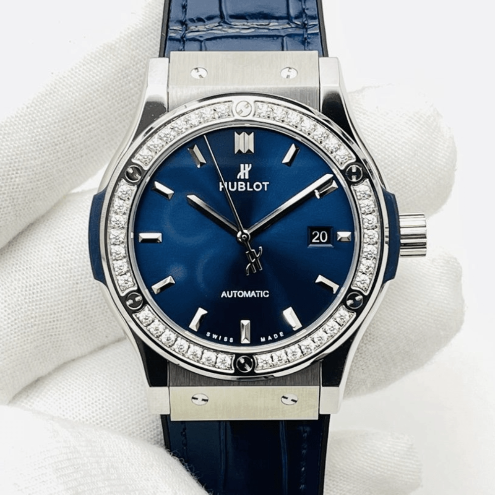 HB공장 위블로 클래식 퓨전 블루 다이얼 다이아베젤 티타늄 가죽 스트랩 38mm/42mm 542.NX.7170.LR