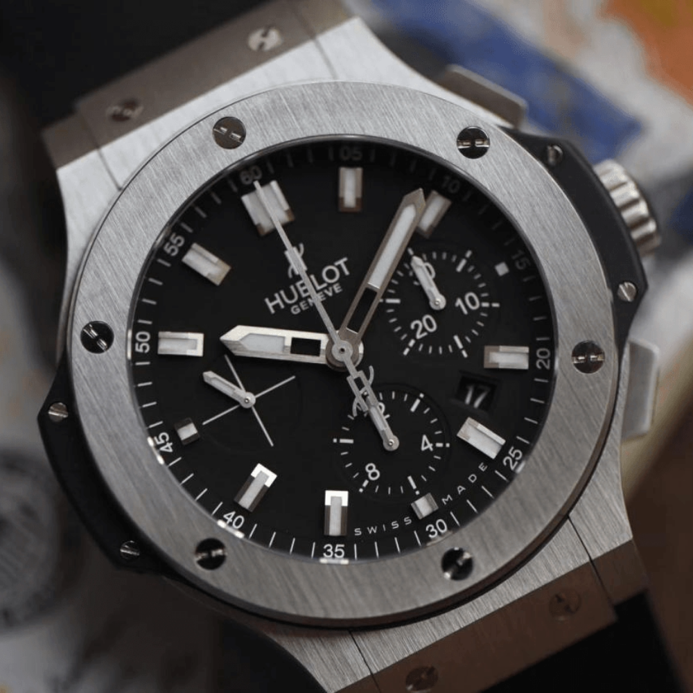 V6공장 위블로 빅뱅 크로노그래프 에볼루션 블랙 다이얼 러버 스트랩 44mm 301.SX.1170.RX