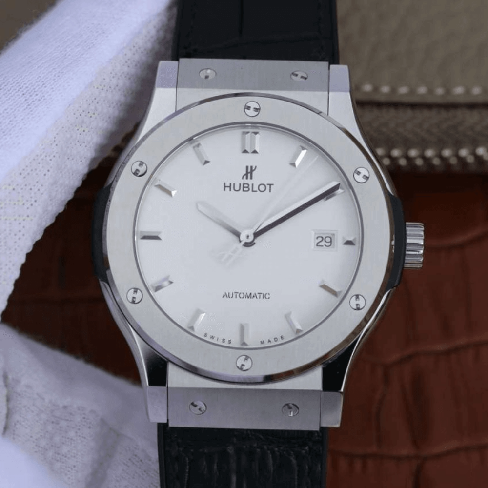 JJ공장 위블로 클래식 퓨전 티타늄 화이트 다이얼 러버 스트랩 42mm 542.NX.2611.LR