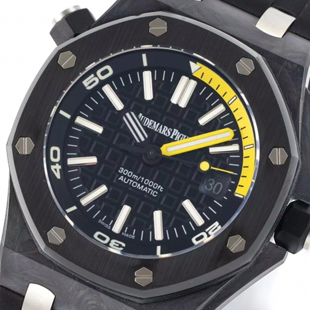 IP공장 오데마피게 로얄오크 오프쇼어 다이버 블랙 다이얼 세라믹 블랙 러버 스트랩 42mm 15706AU