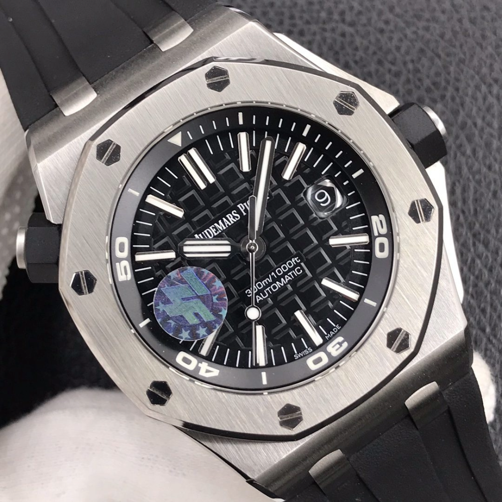 ZF공장 오데마피게 로얄오크 오프쇼어 블랙 텍스처 다이얼 스틸 블랙 러버 스트랩 42mm 15710ST