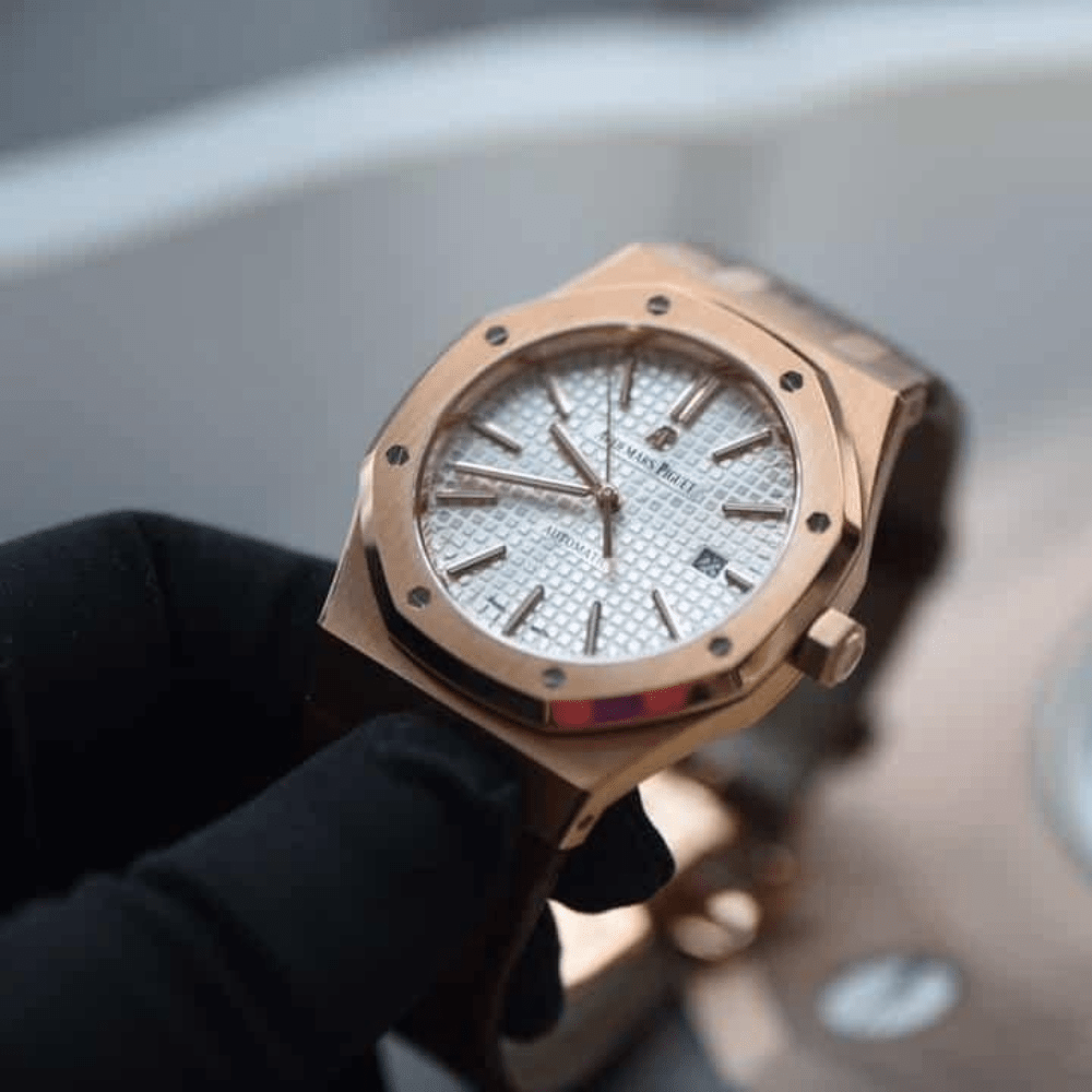 오데마피게 로얄오크 화이트 다이얼 로즈골드 가죽 스트랩 41mm 15400OR