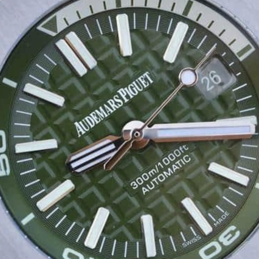 APF공장 오데마피게 로얄오크 오프쇼어 다이버 그린 다이얼 러버 스트랩 슈퍼클론 V8 42mm 15710ST