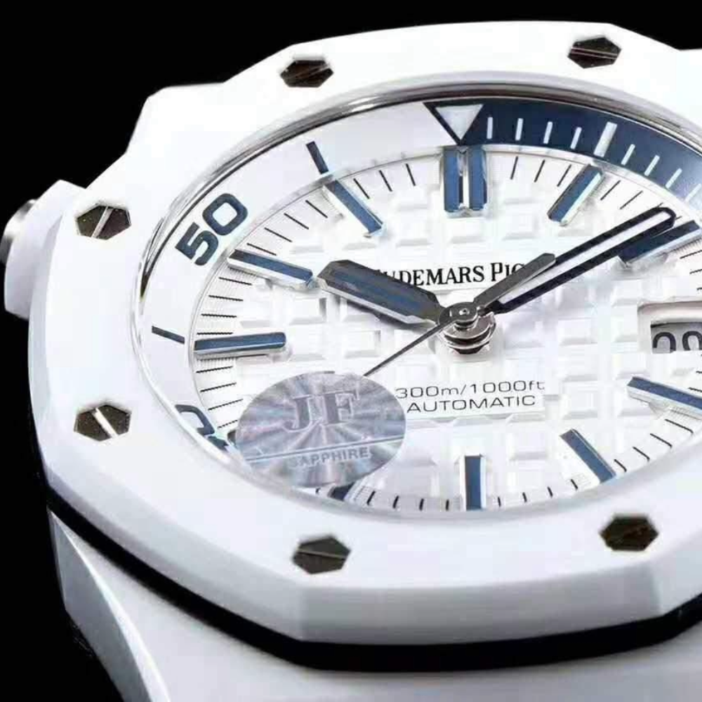 JF공장 오데마피게 로얄오크 오프쇼어 다이버 화이트 다이얼 러버 스트랩 42mm 15707