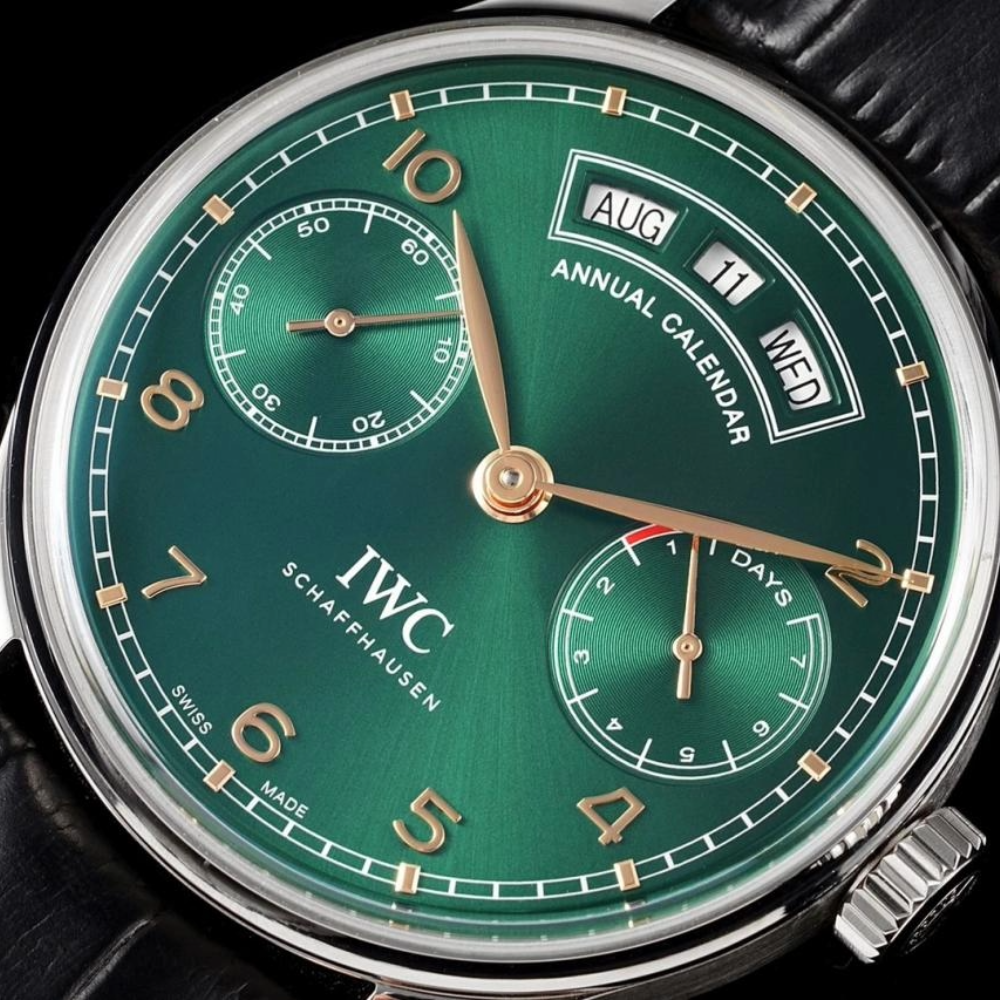 ZF공장 IWC 포르투기저 애뉴얼 캘린더 그린 다이얼 레더 스트랩 44mm IW503510
