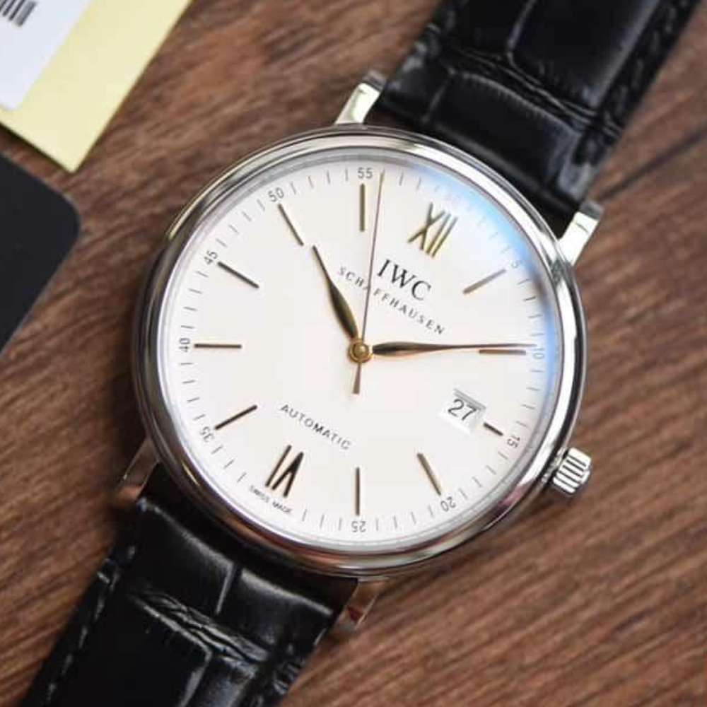 V7공장 IWC 포르토피노 화이트골드 화이트 다이얼 레더 스트랩 40mm IW356517