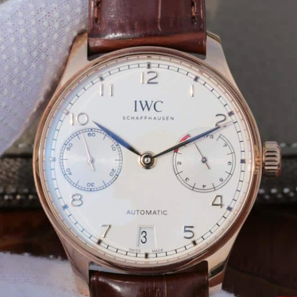 ZF공장 IWC 포르투기저 세븐데이즈 로즈골드 화이트 다이얼 레더 스트랩 42.3mm IW500701
