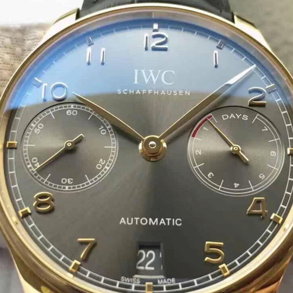 ZF공장 IWC 포르투기저 세븐데이즈 골드 그레이 다이얼 레더 스트랩 42.3mm IW500101