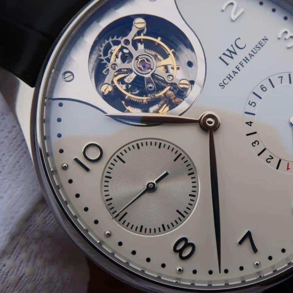 AZ공장 IWC 포르투기저 투르비옹 미스테르 스틸 화이트 다이얼 레더 스트랩 44.2mm IW504202