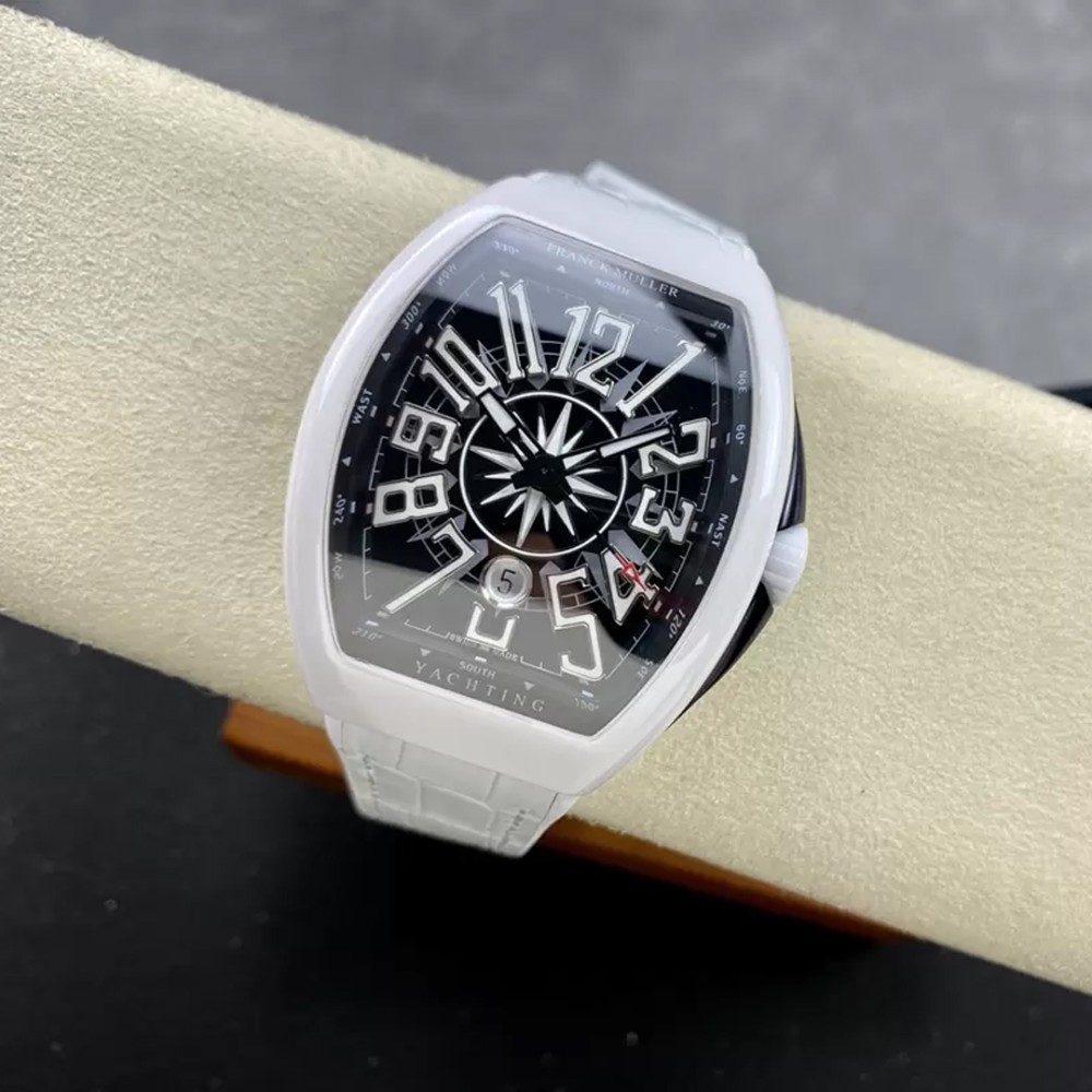 프랭크 뮬러 뱅가드 화이트 세라믹 블랙 다이얼 한정판 45mm V45