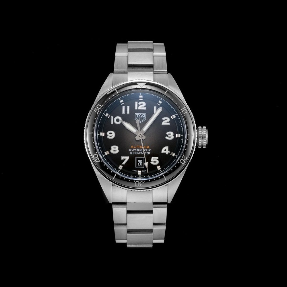 KOR공장 태그호이어 오타비아 시리즈 스틸 블랙 베젤 40mm WBE5114.EB0173