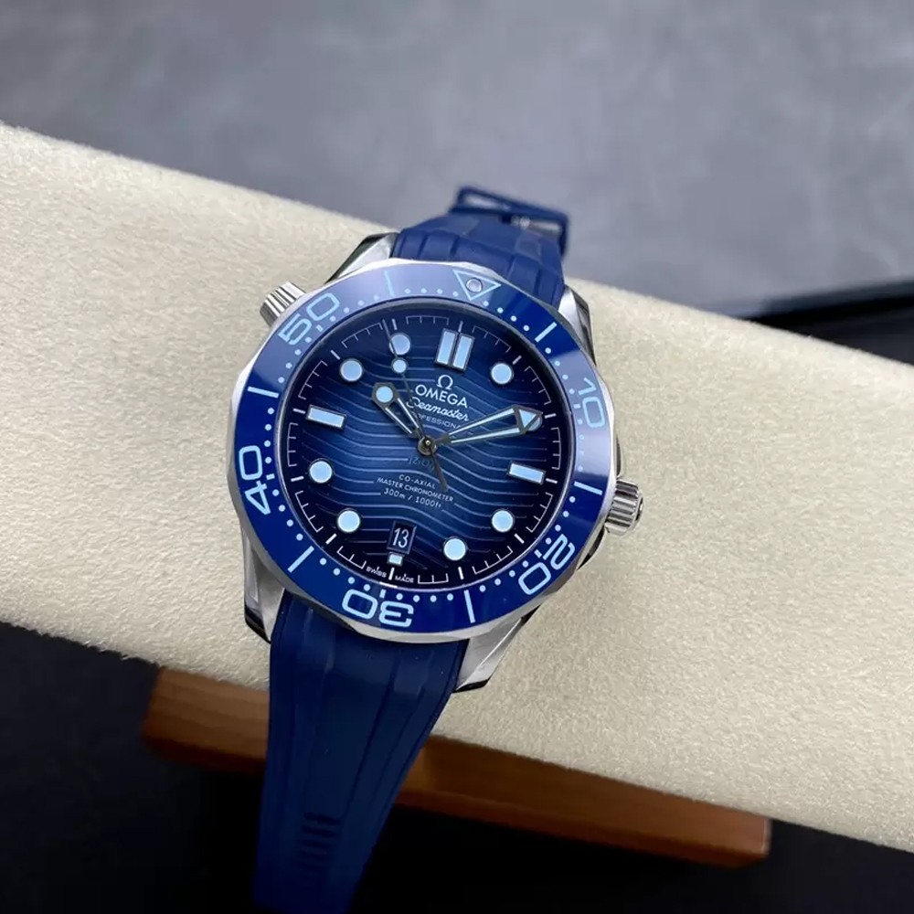 VS공장 오메가 씨마스터 75주년 다이버 블루 세라믹 다이얼 러버밴드 42mm 210.32.42.20.03.002