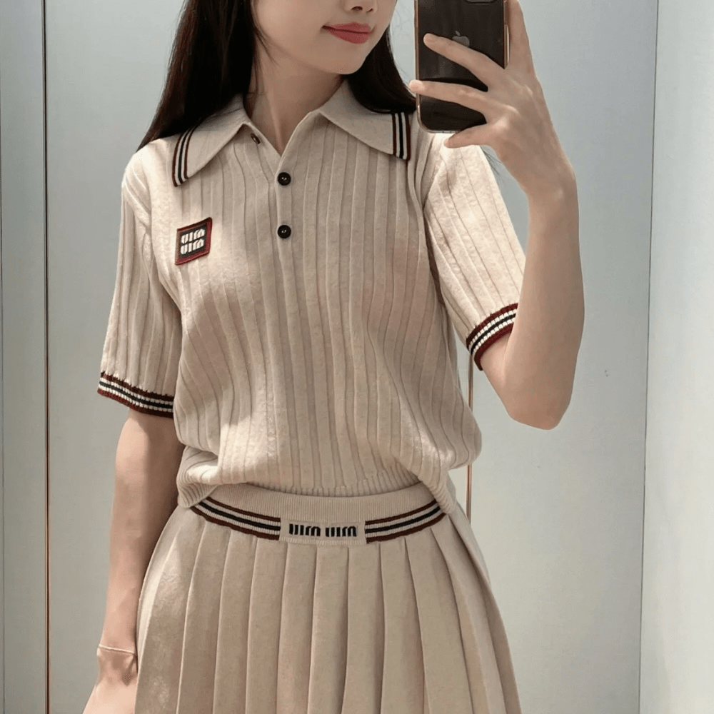 미우미우 24SS 캐시미어 폴로 니트 반팔