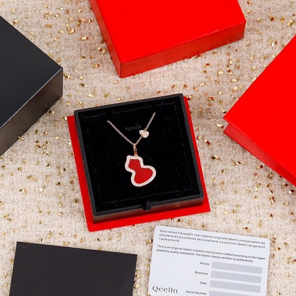 키린 울루 목걸이