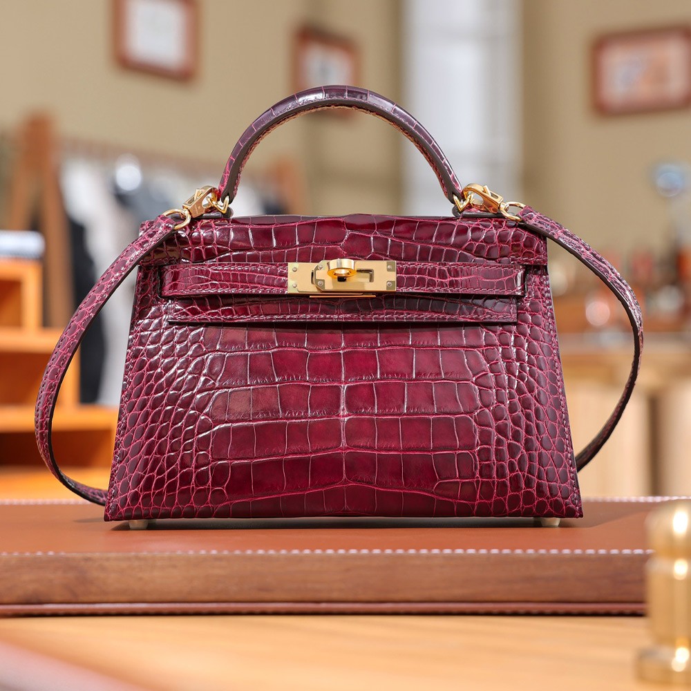 에르메스 올수공 엘리게이터 미니 켈리 골드 하드웨어