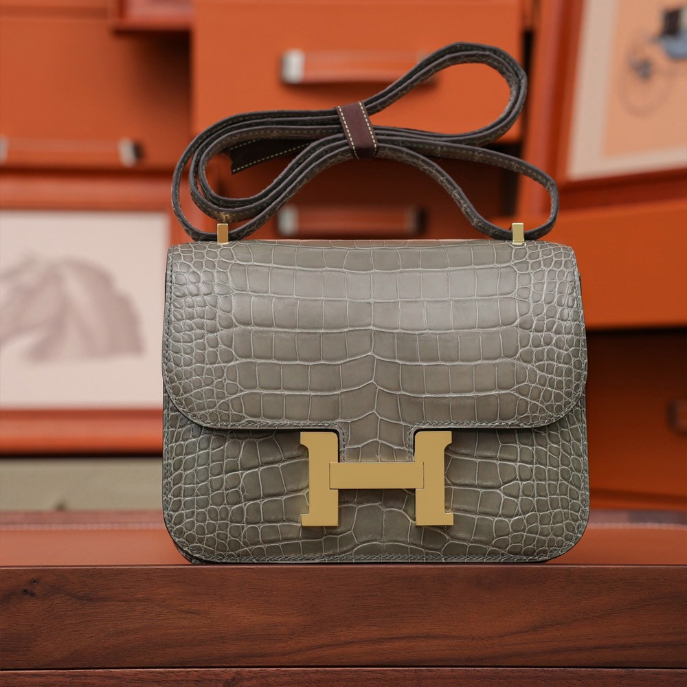 에르메스 올수공 엘리게이터 콘스탄스 골드 하드웨어