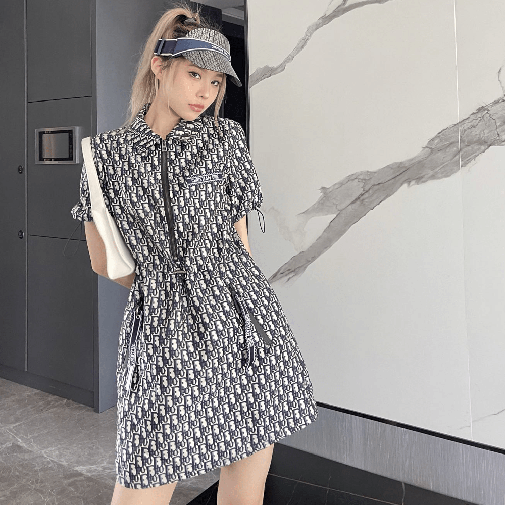 디올 24SS 오블리크 라펠 지퍼 반팔 원피스