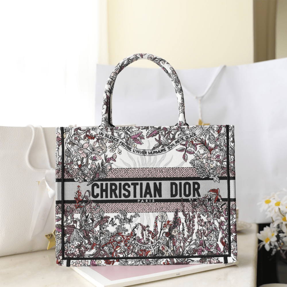 디올 Maria Grazia Chiuri 자수 북 토트 미디엄 백