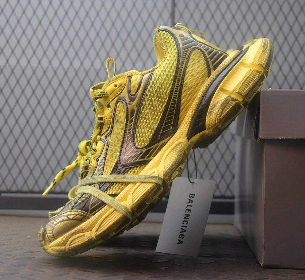발렌시아가 3XL 스니커즈 에그쉘 옐로우