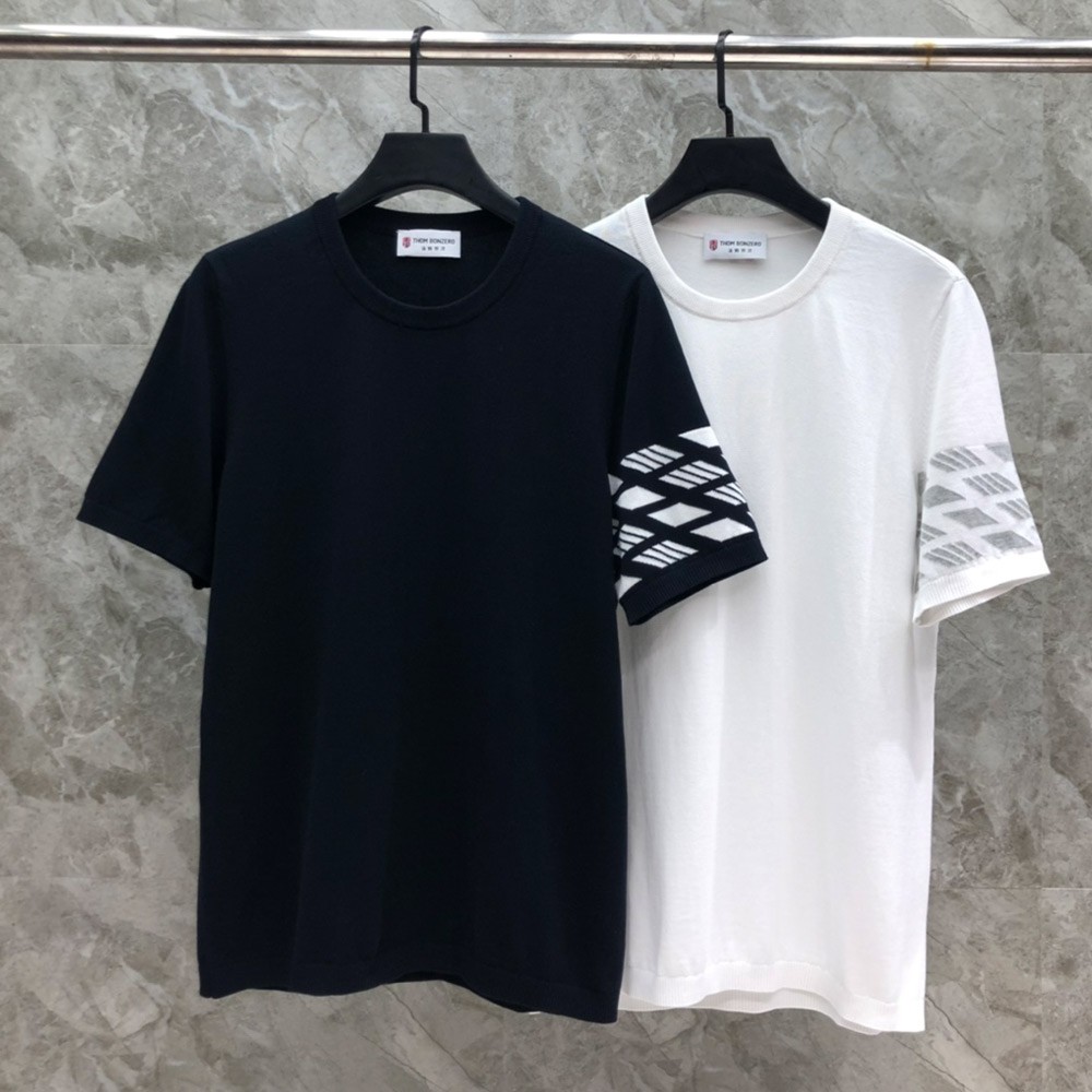 톰브라운 다이아 프린팅 4바 니트 반팔