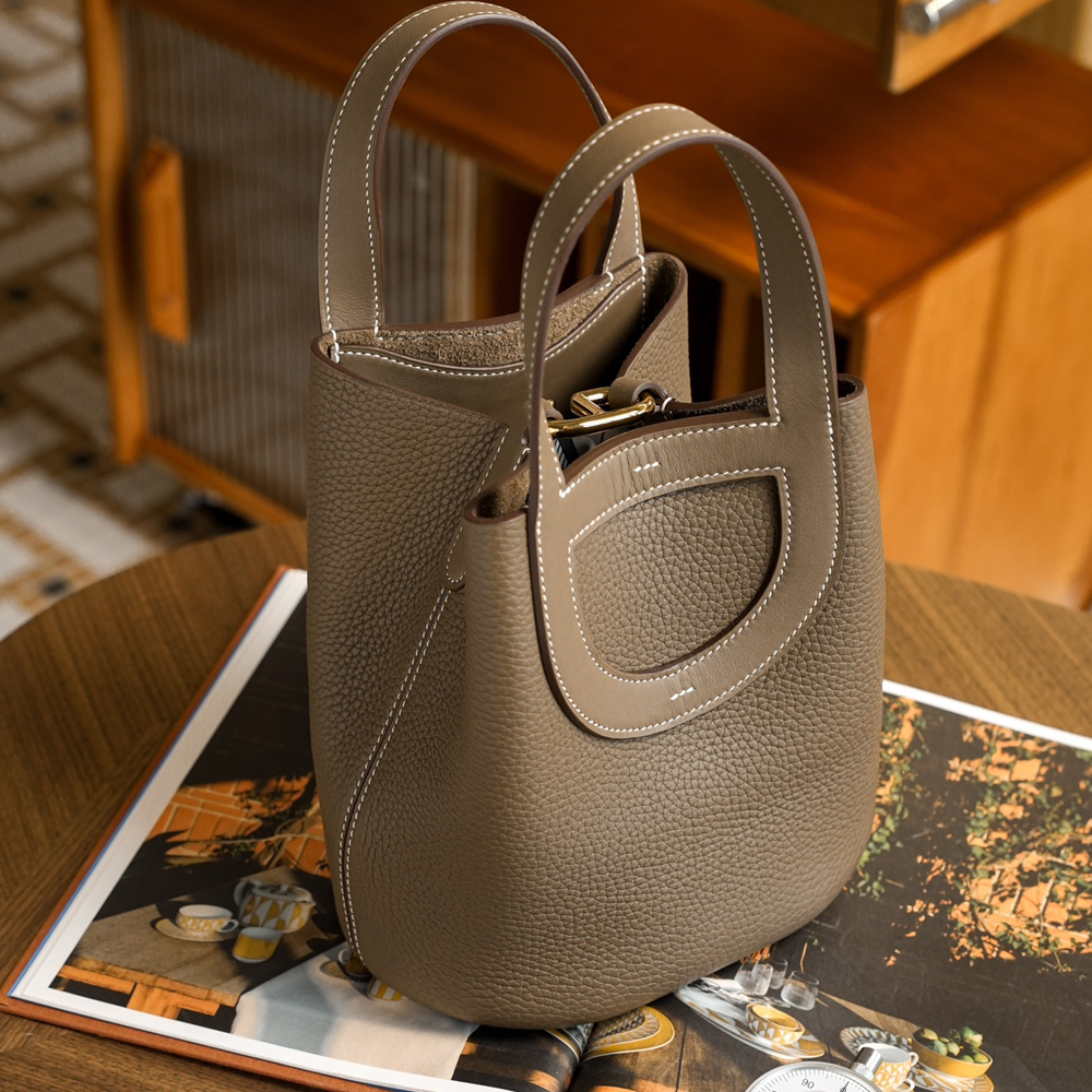 에르메스 올수공 피코탄 18 앱송 그레이 금장 하드웨어