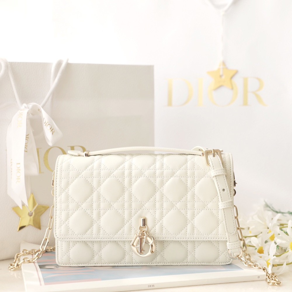 디올 레이디 탑 핸들 클러치 미니 백 라떼