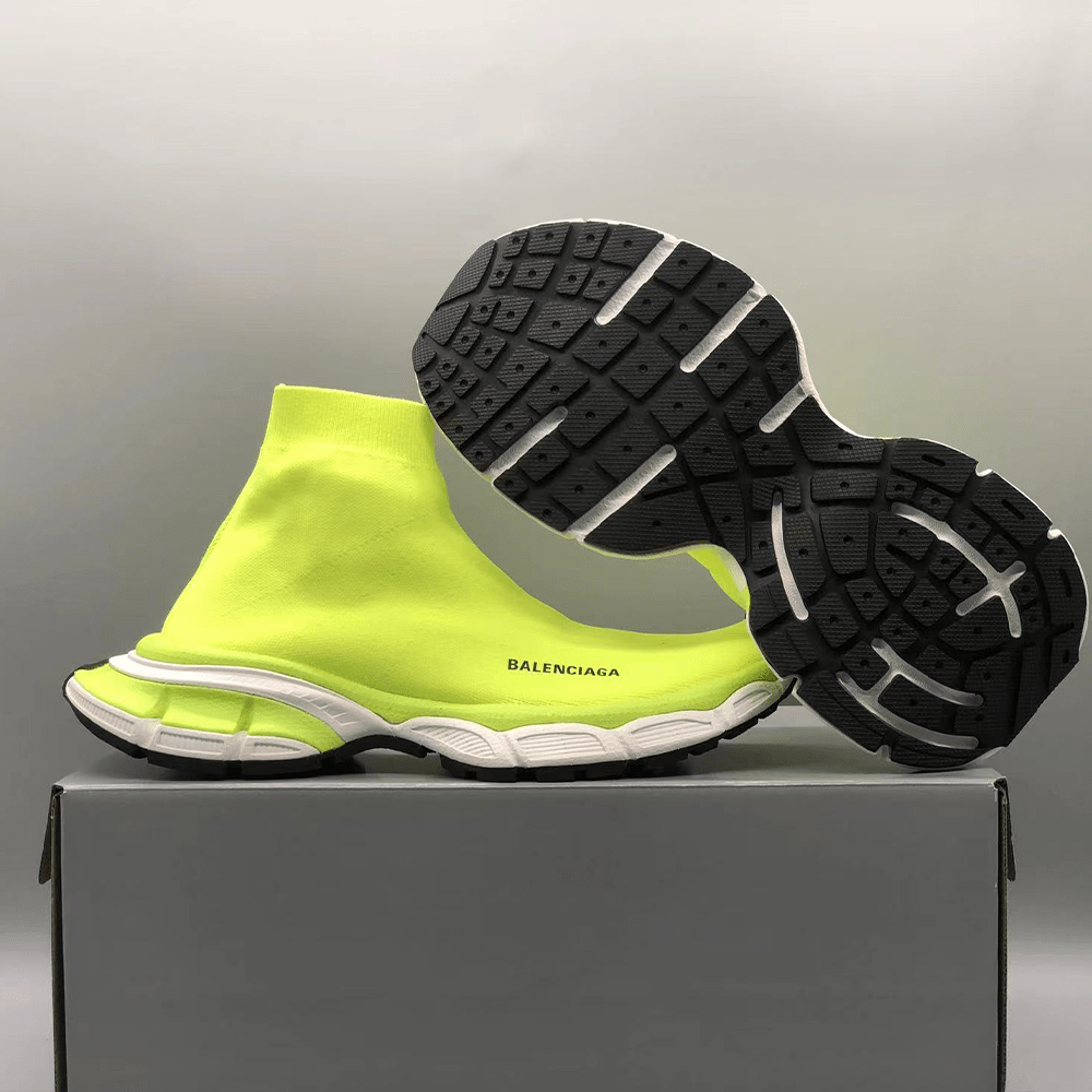 발렌시아가 스피드러너 형광