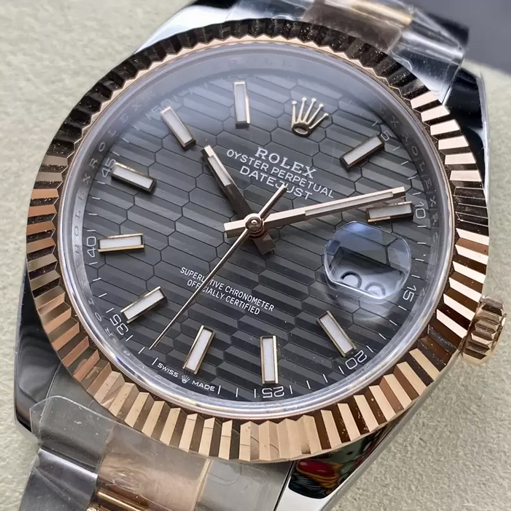 롤렉스 데이저스트 그레이 텍스처 다이얼 바인덱스 RG 콤비 오이스터 41mm 126331