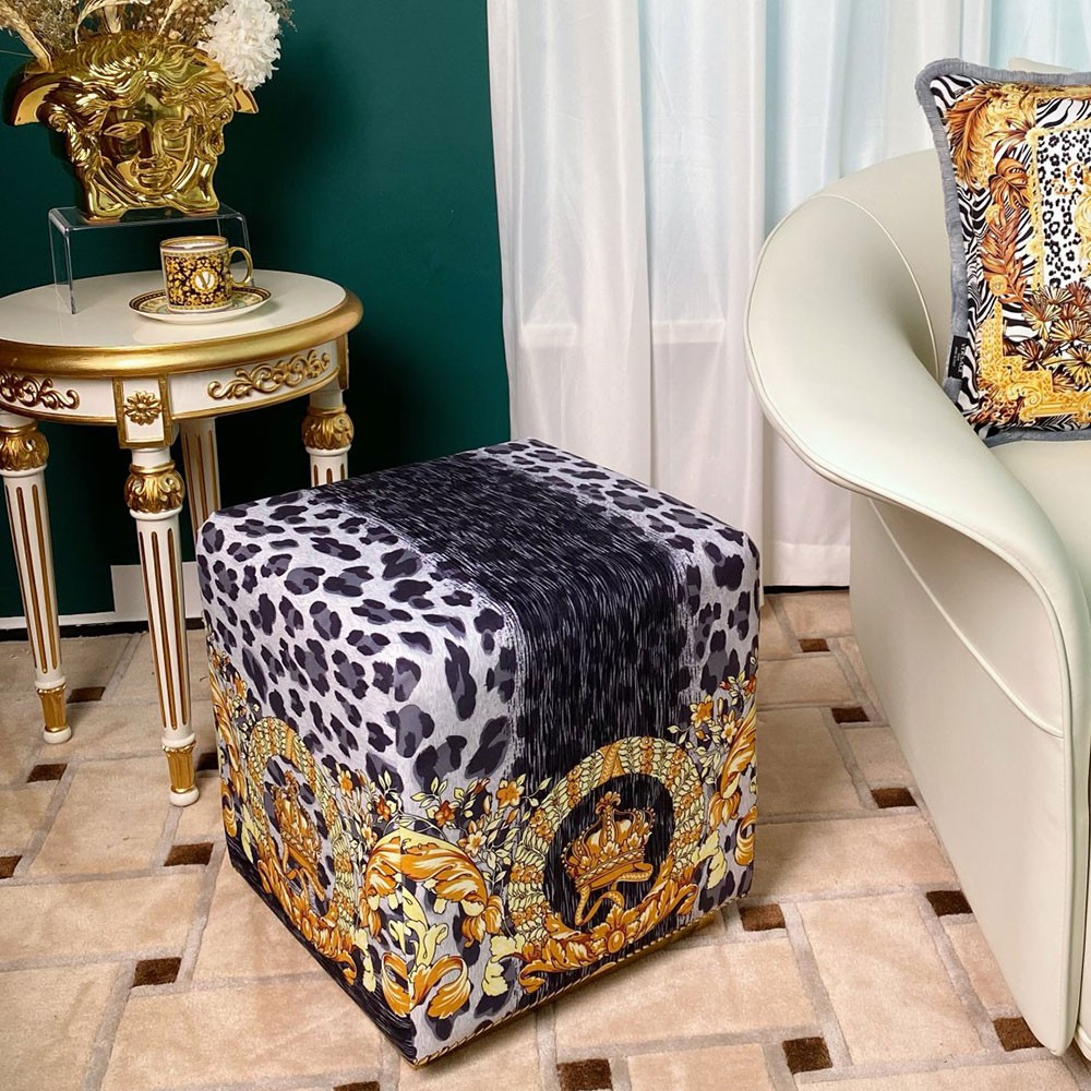 베르사체 하이앤드 벨벳 스툴 호피