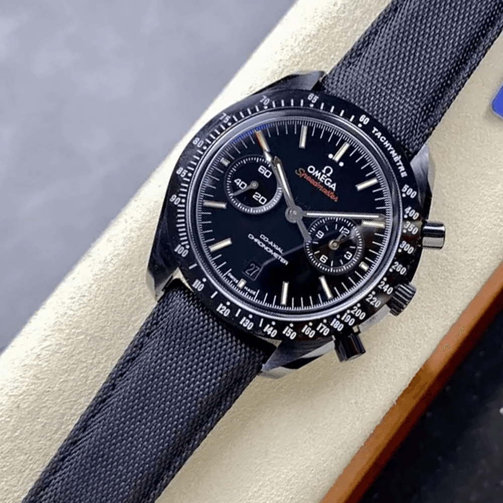 N1공장 오메가 스피드마스터 다크 사이드 오브 더 문 311.92.44.51.01.007