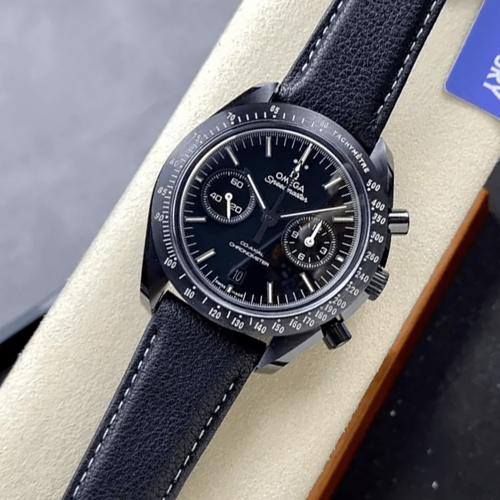 N1공장 오메가 스피드마스터 다크 사이드 오브 더 문 311.92.44.51.01.007