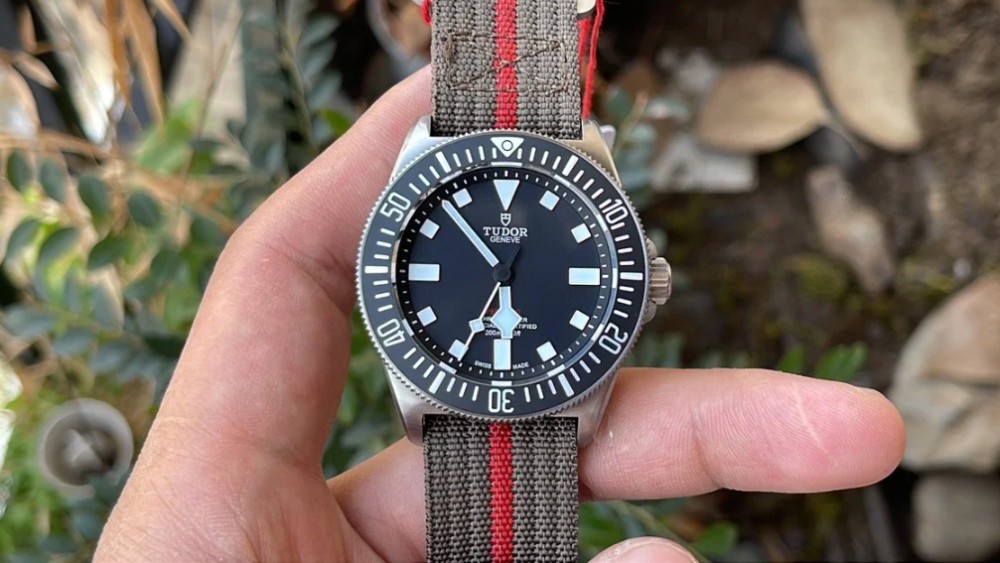 M+공장 튜더 펠라고스 FXD 세라믹 베젤 블랙 다이얼 42mm M25717N-0001