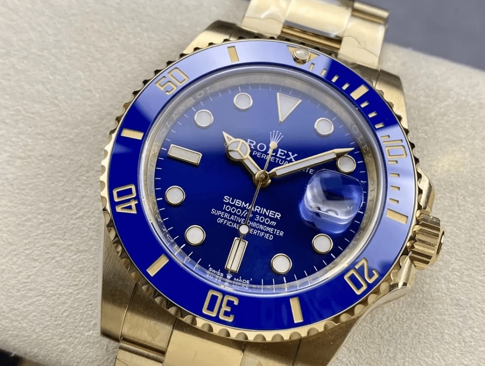 클린공장 롤렉스 신형 서브마리너 청판 YG 금통 41mm 126618LB