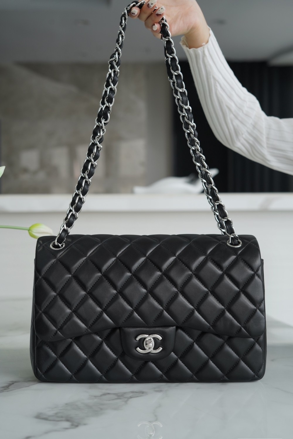 팬더샵 샤넬 클래식 라지 블랙 은장 램스킨