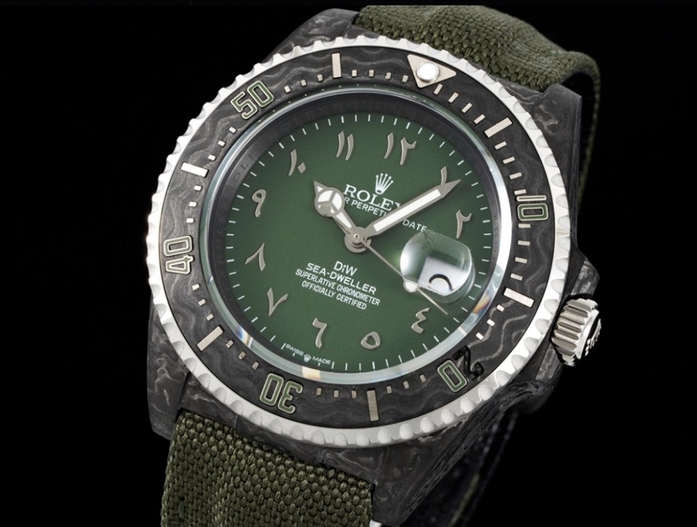 DIW공장 롤렉스 씨드웰러 카본 커스텀 43mm M126600