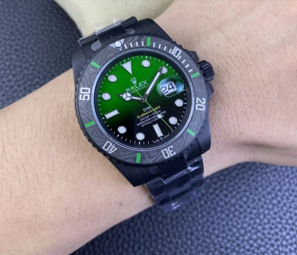 DIW공장 롤렉스 서브마리너 커스텀 블랙/그린 다이얼