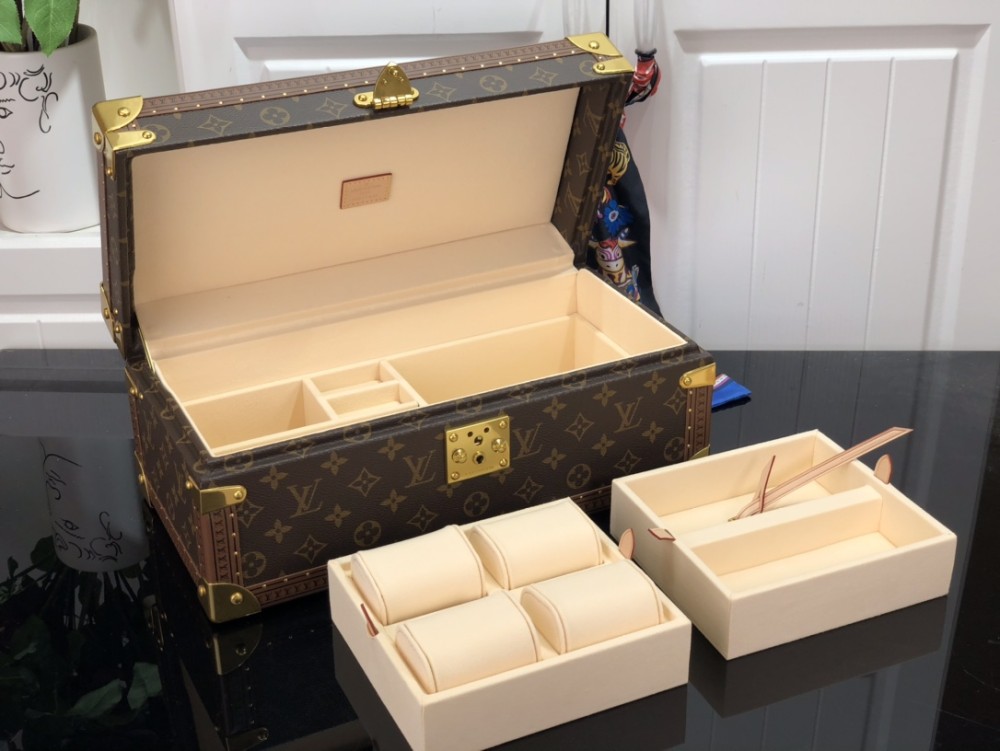 루이비통 코프레 악세수아 모노그램 시계 보관함 브라운 M20209