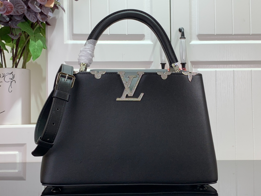 루이비통 카퓌신 m48865 56669