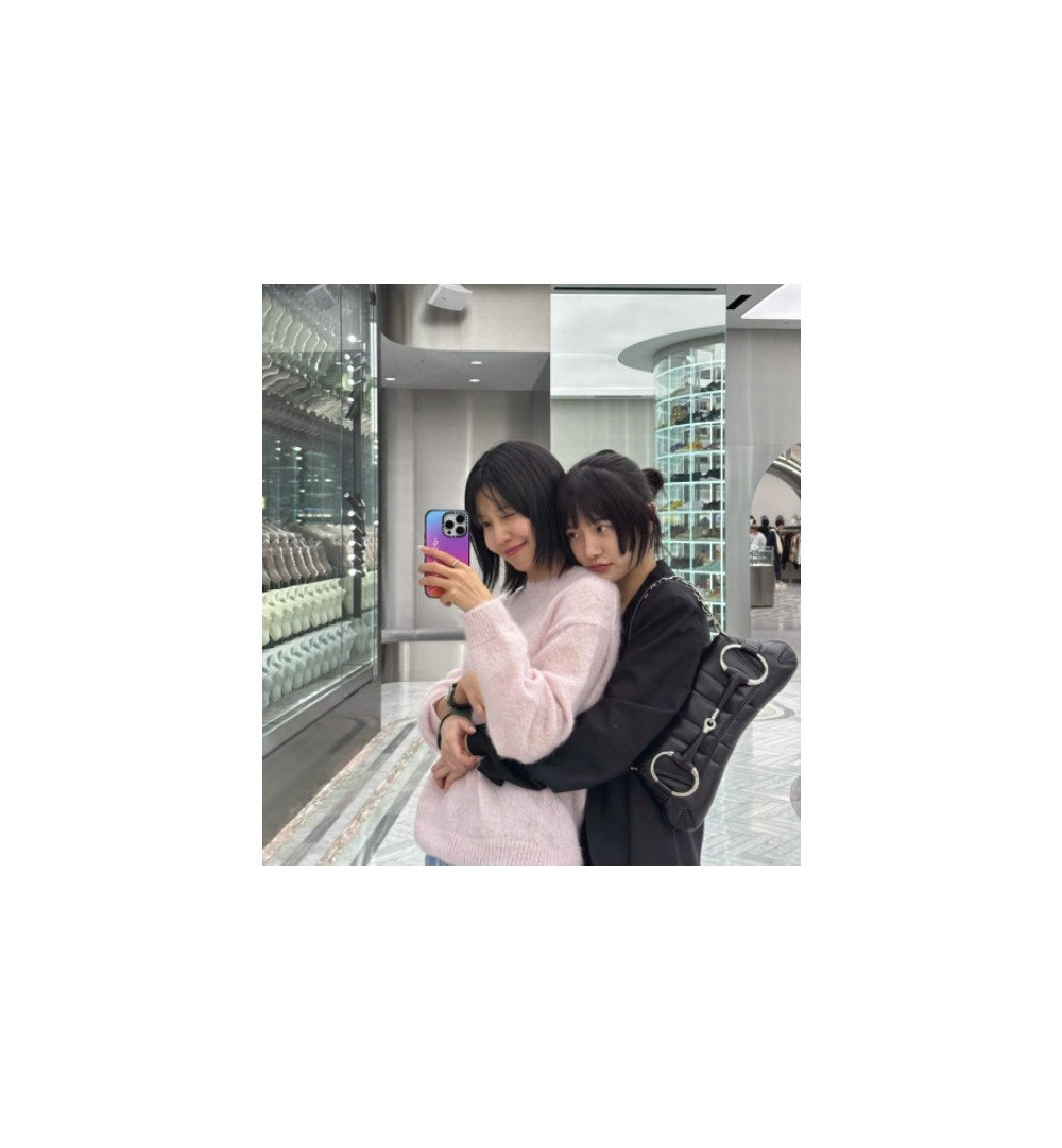 [박규영 PICK] 구찌 홀스빗 체인 미디엄 숄더백 블랙