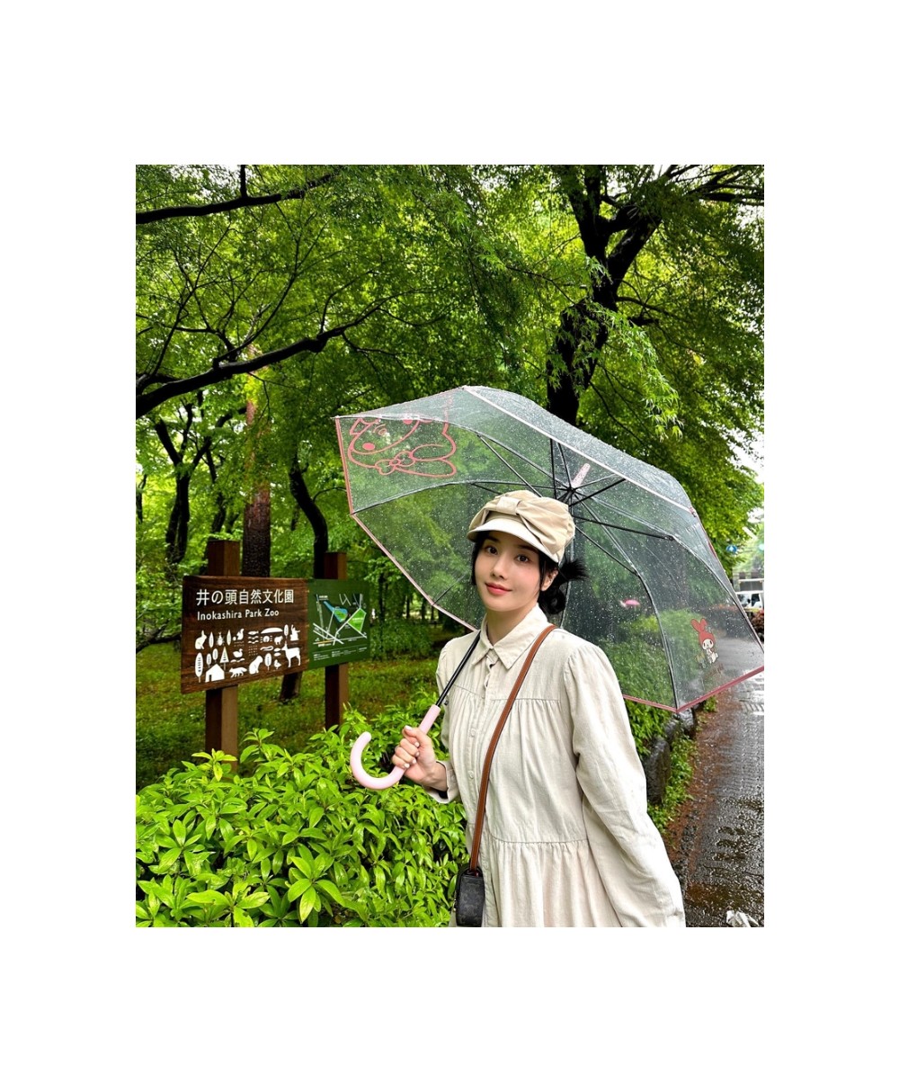 [권은비 PICK] 셀린느 미니 트리오페 캔버스 크로스백 탄