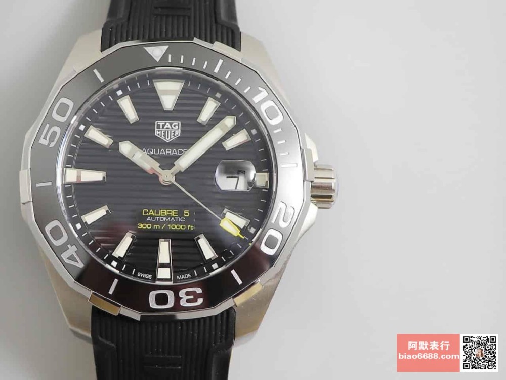 V6공장 태그호이어 아쿠아레이서 칼리버 5 세라믹 베젤 러버 스트랩 43mm WAY208B.FC6382